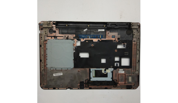Середня частина корпуса для ноутбука Packard Bell EasyNote LJ75, AP07C000110, 512044BO002, Б/В. - 310653