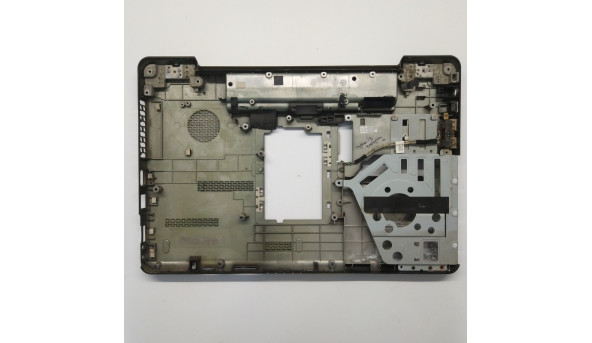 Нижня частина корпуса для ноутбука Toshiba Satellite L500D, L500, L505, KPI32575, 15.6", V000181160, Б/В. - 310713