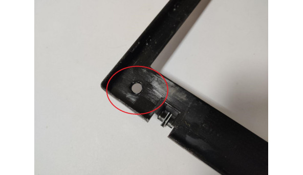 Рамка матриці для ноутбука HP ProBook 4710s, 17.3", 6070B0347301, 535769-001, Б/В. Зламане одне кріплення (фото), була залита. - 310817