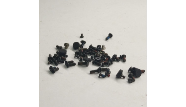 Болтики зняті з ноутбука TOSHIBA L350, L355, L355D, L350D, Б/В. - 311011