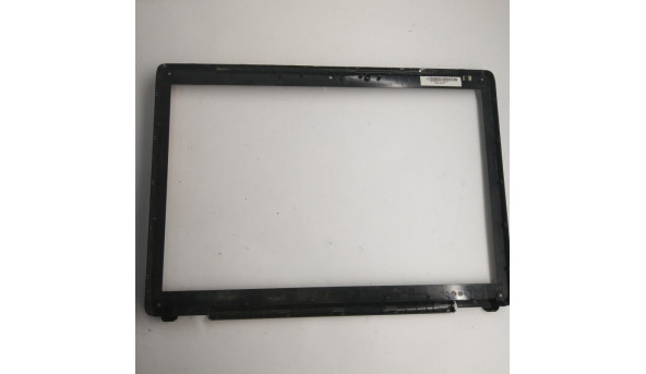 Рамка матриці корпуса для ноутбука Toshiba Satellite L350, L350D, L355, L355D, V000140010, б/у, Б/В. - 311018