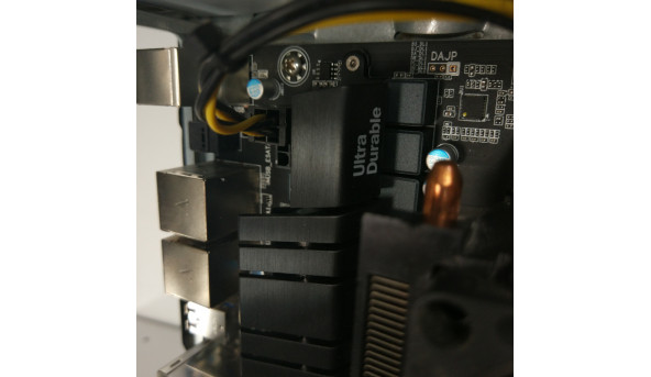 Системний блок + FullHD монітор на базі процесора AMD Phenom II X4 965 Black edition, 3.4GHz, Radeon R7 250 1024MB GDDR5, 1.5TB, DDR3, 4gb, 420W, Windows 7, б/у - 311159