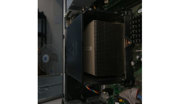 Компактний брендовий системний блок DELL для офісної роботи, тихий та холодний, Intel Pentium D930, 3.00 GHz, 74gb DDR2, 3gb, Windows 7, б/у