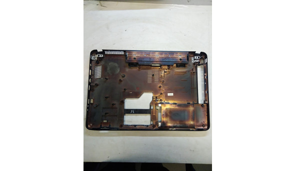 Нижня частина корпуса для ноутбука Samsung R523, BA81-11215A, Б/У