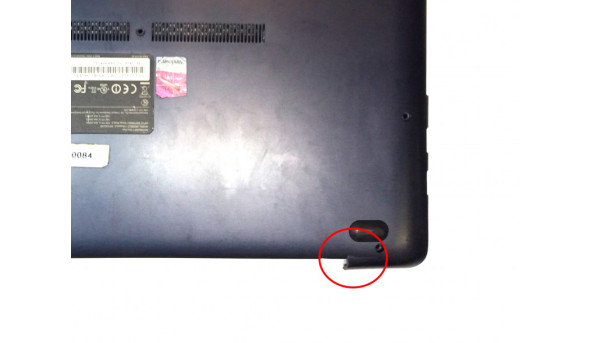 Нижня частина корпуса для ноутбука Samsung NP530U4E, 14", BA75-04503D, Б/В, Трішина справа біля завіс (фото). - 311603