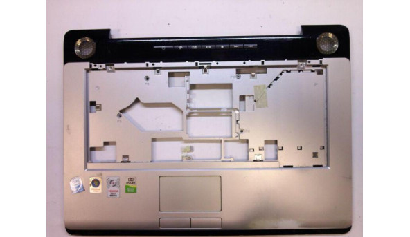 Середня частина корпуса для ноутбука Toshiba Satellite P200, AP025000700 K000047200 Б/В