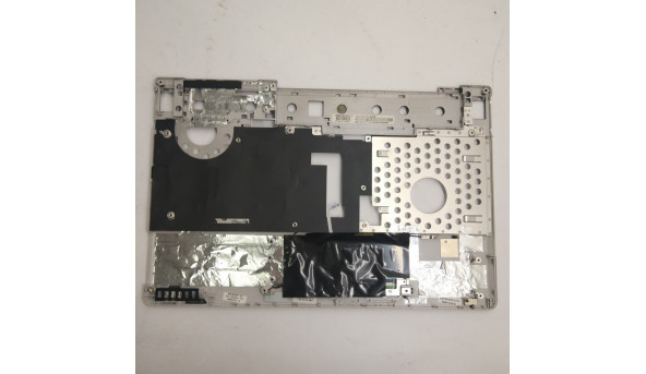 Середня частина корпуса для ноутбука MSI VR630, e2p-674c41x-y31 - 311924