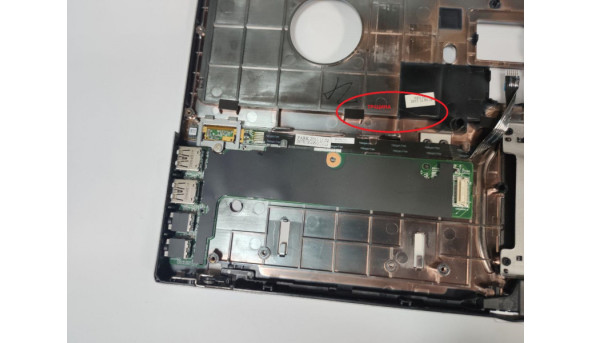 Середня частина корпуса для ноутбука HP EliteBook 8560p, 15.6", 641207-001, 1a22g9e00600g, Б/В - 311956