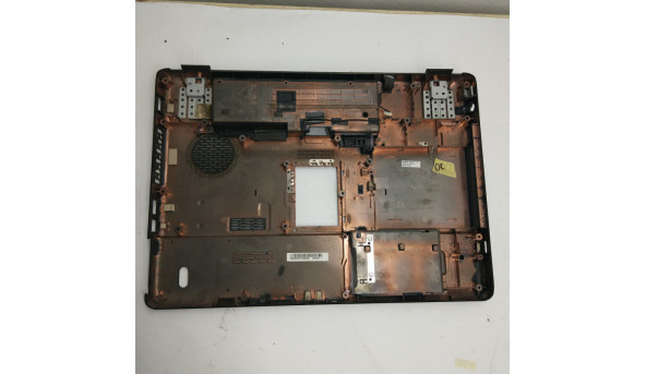 Нижня частина корпуса для ноутбука Toshiba Satellite L350, L350D, L355, L355D, v000140270, b0246602s1028602b, б/у, Б/В - 312036