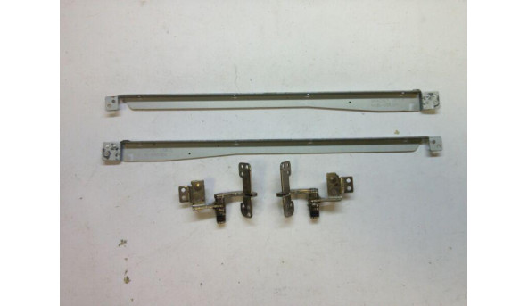 Петлі для ноутбука SAMSUNG NP-R18, R19, R20, R23, R25, R26, BA81-06838A, BA81-06839A, Б/В