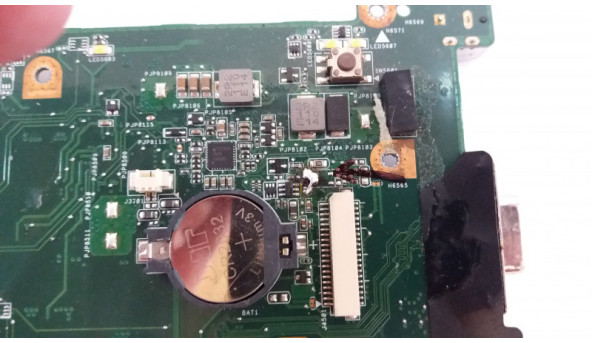 Материнська плата  Asus X7BS, N73SV, Rev 2.0 б/в  Відео чіп - NVIDIA N12P-GS-A1 GeForce GT540M  Стартує, зображення виводит, має сліди ремонту та залиття.