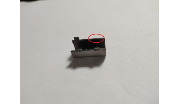 Заглушки завіс для ноутбука Asus U46S, 14.0", Б/В. Зламане одне кріплення. - 312257