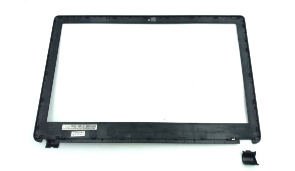 Рамка матрицы для ноутбука Acer Aspire E1-510 E1-530 E1-532 E1-570 E1-572 FA0VR000400-1 Б/У - 312359