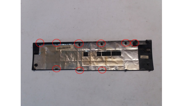 Сервісна кришка для ноутбука ASUS K53S, K53E, A53E, 13GN3C10P110-1-1, 13GN3C1AP040-1, 13N0-KAA0401, б/в, пошкоджені замочки (фото) - 312587