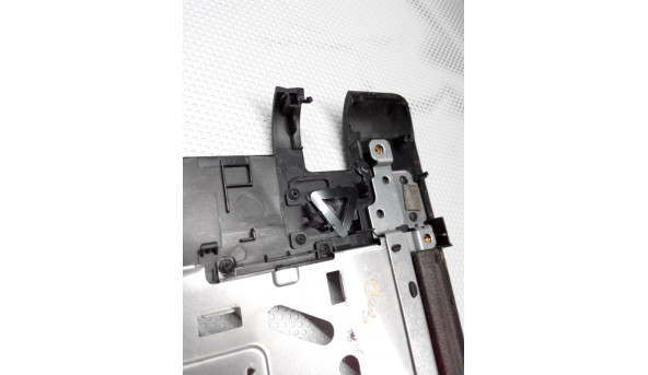 Середня частина корпуса для ноутбука Medion Akoya P6624, E6213, E6220, E6214, MD97671, 60.4GU07.001, 39.4GU02.XXX, б/в. - 312665