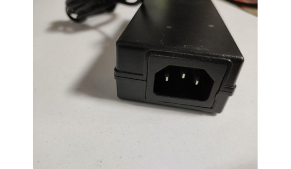 Зарядка, блок живлення для ноутбука Input: 100-240V, 50-60Hz, Output: 12V- 3A, Б/В, Відсутня наклейка від моделі - 312750