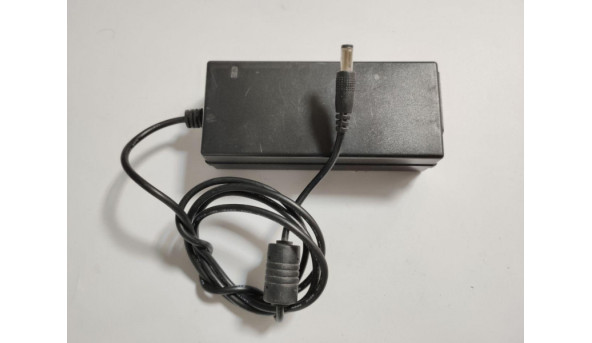 Зарядка, блок живлення для ноутбука  Input: 100-240V, 50-60Hz, Output: 12V- 3A, Б/В, Відсутня наклейка від моделі