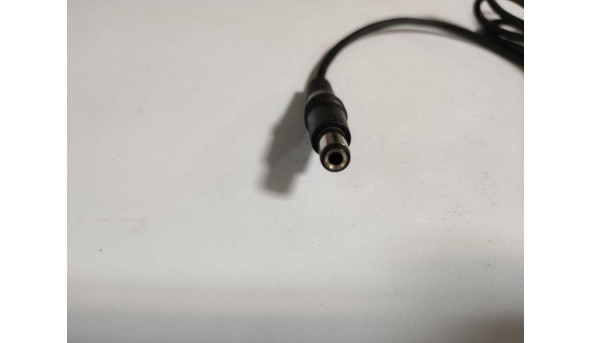 Зарядка, блок живлення для ноутбука Input: 100-240V, 50-60Hz, Output: 12V- 3A, Б/В, Відсутня наклейка від моделі - 312750