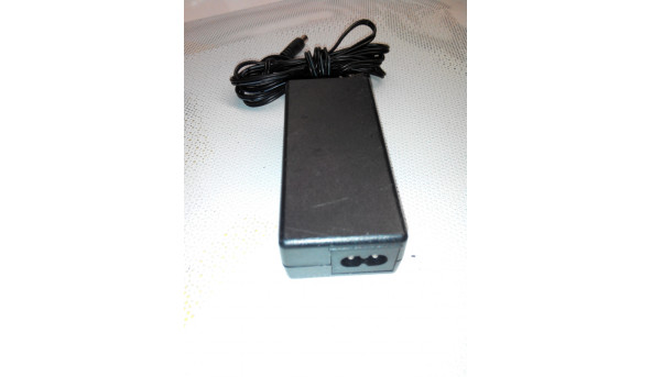 Блок живлення GME GFP241DA-1220, 12V 2A, б/в. - 312775