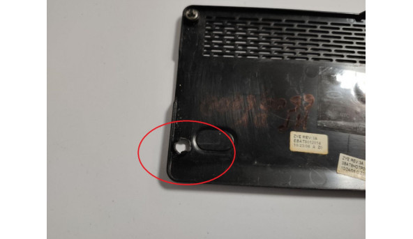 Сервісна кришка, для ноутбука HP Pavilion dv6500, 6700, EBAT8012014, 3BAT8HDTP00, Б/В, Зламане кріплення (фото). Є подряпини. - 312864