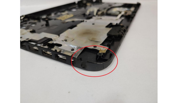 Середня частина корпуса для ноутбука Toshiba Satellite C850D, 15.6", 13N0-ZWA0W01, H000050190, Б/В. Є тріщини на корпусі та тачпаді (фото), та відсутня бочка. - 312886