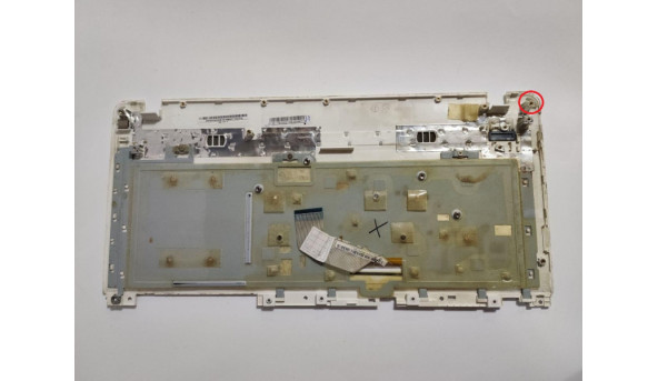 Середня частина корпуса для ноутбука Packard Bell EasyNote LS11, P7YS0, 17.3", AP0HQ000410, б/в. Одне кріплення пошкоджене, продається з неробочою клавіатурою - 312889