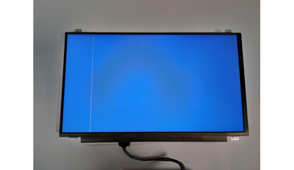 Матриця LG Display, LP156WH3 (TL)(S3), 15.6", HD 1366x768, 40 pin, Slim, б/в, Є вертикальна полоска, є маленька подряпина, помітна при роботі - 312978