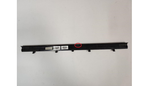 Заглушки завіс для ноутбука HP Pavilion dv8, dv8-1290eoz, 18.4", ebut8008010, Б/В. Зламане одне кріплення. - 313017