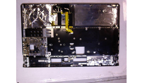 Середня частина корпусу для ноутбука MSI CX700, E2P-731C211-Y31, Б/В. - 313185