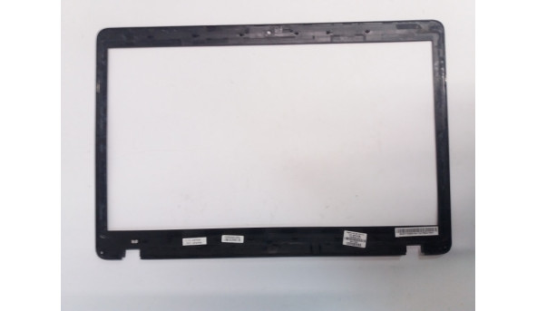 Рамка матриці корпуса для ноутбука HP Probook 470 G0, 15.6", 723640-001, Б/В. Всі кріплення цілі, без пошкоджень.Є потертості, подряпини, - 313199