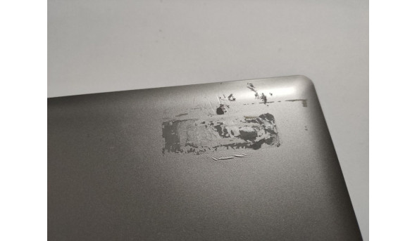 Кришка матриці для ноутбука для ноутбука HP ProBook 6440b, 14.0", AP07E000500, Б/В. Є подряпини. Правий кут має незначне пошкодження (фото) - 313409