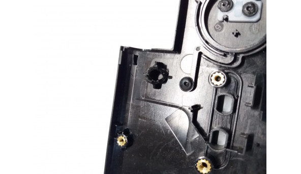 Середня частина корпуса для ноутбука Acer Aspire 7551, 7741, MS2310, 17.3", SGM604HN01002, Б/В, Зламані кріплення, та пошкоджений корпус (фото). - 313439