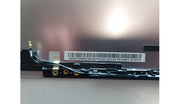 Кришка матриці для ноутбука ASUS UX330C, U330CA, U330CAK, DZA13NB0CW1AM010116101701A01, Б/В. Кріплення всі цілі. Погнутий правий верхній кут, подряпини, потертості. - 313890