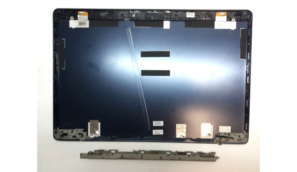 Кришка корпуса ноутбука Samsung NP530U4E, BA75-04479D, Б/В, Відламана заглушка завіс (фото). - 313891