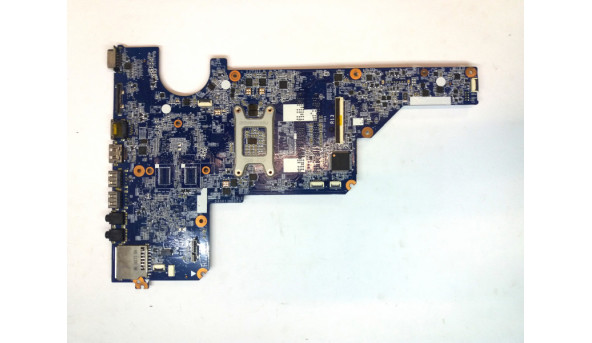 Материнская плата HP Pavilion g4-1000, g6-1000, g7-1000 DA0R13MB6E0 Rev:E Стан: Материнська плата тестована, стартує, не має підсвітки (перегнило 4 контакти фото) Без гарантіїї, на запчастини чи відновлення. - 313895