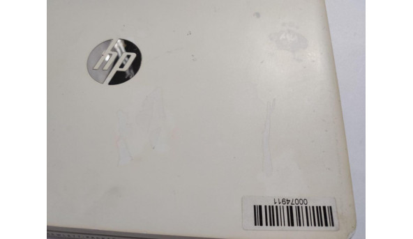 Кришка матриці для ноутбука для ноутбука HP Chromebook 14, 14-q, 14-q075no, 14.0", ZYU35Y01TP003, EAY01004010, б/в. Місцями злазить фарба, три кріплення мають маленькі тріщини (фото) - 314041