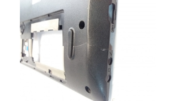 Нижня частина корпуса для ноутбука Packard Bell EasyNote TK81, AP0FO0007000, 15.6", Б/В,  Трішина на Jack, USB, живлення та решітці радіатора, продається з додатковими платами (фото)