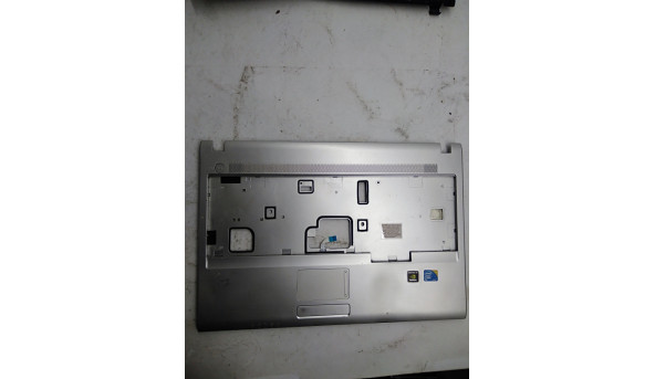 Середня  частина корпуса для ноутбука Samsung NP-E252, R519, BA81-07805A, б/у