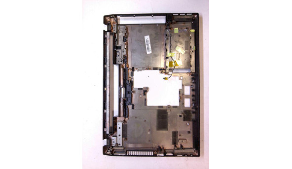 Нижня частина корпуса для ноутбука Acer TravelMate 8572T, tsa36zr9batn40220765-01, Б/В.