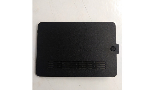 Сервісна кришка для ноутбука Toshiba Satellite L550, L555d, ap074000300, б/у