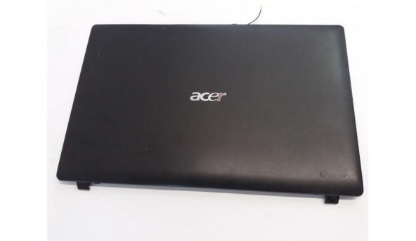 Кришка матриці корпуса для ноутбука Acer 5742, 5252, 5253, 5551, AP0FO00011309, Б/В, Всі кріплення цілі. Є подряпини та потертості.