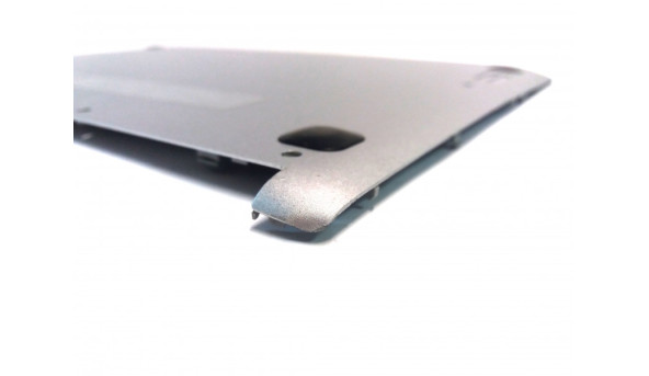 Нижня частина корпуса для ноутбука Acer Chromebook 14 cb514-1h, JTE49ZAHB. Б/В. Має вм'ятини (фото). Всі кріплення цілі.