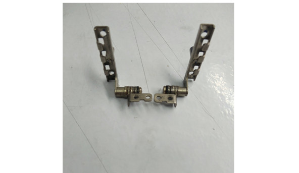 Петлі для ноутбука MSI M670, M677, GX610, GX630X, Б/В