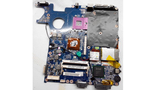 Материнська плата для ноутбука Toshiba P300, DABL5MMB6E0 REV: E, кз по живленню, б/в.