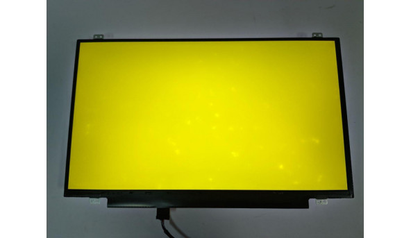 Матриця LG Display, LP140WF6 (SP)(B3), 14.0'', LED, FHD 1920x1080, IPS, 30-pin, Slim, б/в, Має засвіти які помітно при роботі, та є ледь помітні сліди від клавіатури, на роботу не впливають - 314976