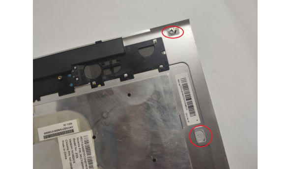 Клавіатура для ноутбука Acer Aspire 8943G, 18.4", б/в. Клавіатура не робоча, зламані два кріплення (фото), відсутні дві клавіші - 314977