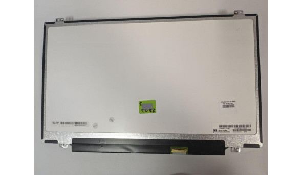 Матриця LG Display, LP140WD2 (TP)(B1), 14.0'', LED, HD+ 1600x900, 30-pin, Slim, б/в, Є легенький засвіт, майже не помітний, присутні подряпини помітні на всіх кольорах - 315125