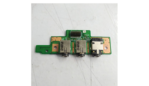 Плата з аудіо роз'ємами для ноутбука Medion MD96780, WIM2150, б/у