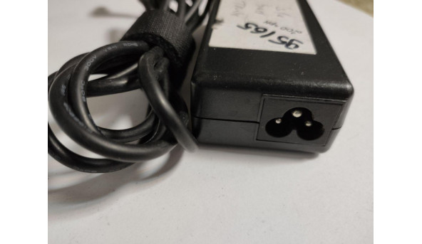 Зарядка, блок живлення для ноутбука Sony, Model: VGP-AC16V8, Input: 120-240V--1.5A, 50-60Hz, Output: 16V- 4A, 65W, Б/В - 315335