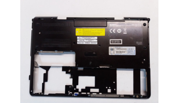 Нижня частина корпуса для ноутбука SONY VAIO VPCSB, PCG-4121GM, PCG-41218M, 024-800A-8516, Б/В, у хорошому стані, без пошкоджень.
